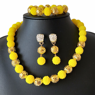 

Fine Nigerian Woman Jewelry Set New Ball Beaded Necklace Dubai Wedding Beads Jewelry Set African Jewelry Sets Free Shipping