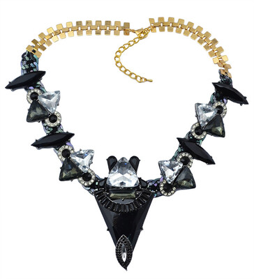 

Idealway New Fashion 2 Colors Gun Black White Geometric Crystal Rhinestone Resin Beads Choker Necklace Female Necklace