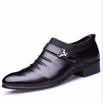 

Mens leather shoes&leather sandals with holes in them sell well hot sale in sizes 38 to 48 yards