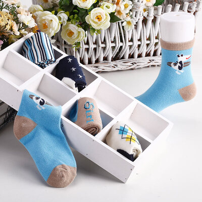 

Antarctic Nanjiren children socks spring&summer cotton in the tube breathable sweat boy mixed with 5 pairs of installed XL