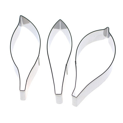 

UpperX three sets of silver stainless steel turn sugar cake mold petal biscuits cake cut a362 3 sizes are about 8cm long