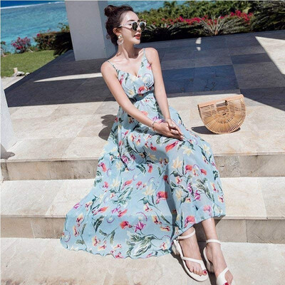 

Beach skirt female long section 2018 new summer two-piece suit strap bohemian long skirt seaside holiday dress