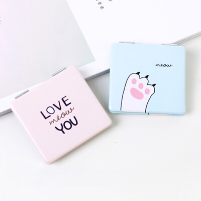 

Yuhuaze portable double-sided makeup mirror pocket portable magnifying leather small square mirror folding mirror pattern random