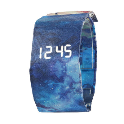 

Fun to play Christmas gifts to send boyfriend to send girlfriends black technology NEWSPAPR WATCH smart paper watch creative waterproof men&women birthday gift vibrating toy sky city