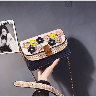 

FASHION WOMAN HOLLOW OUT PEARL RIVETS BRONZE CLOSURE SHOULDER CROSS BODY HAND BAG CLUTCH