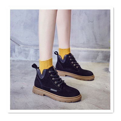 

2018 new low cut short boots Korean version of the autumn short boots Korean version of the net red fashion flat short boots women