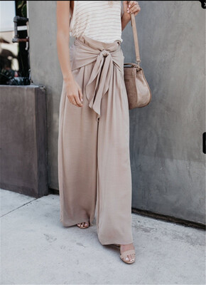 

Loose breathable wide legged trousers lace casual pure colored ladies trousers