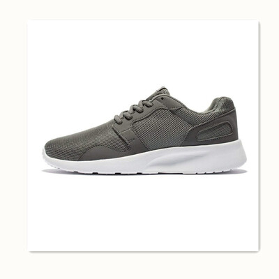 

2018 fashion models Mens running shoes comfortable&breathable full mesh cross-traning sneakers