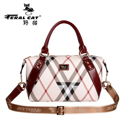 

FERAL CATShoulder Messenger Bag