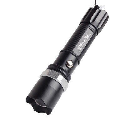 

Magic iron (MOTIE) S28 led light flashlight mini zoom direct charge waterproof self-defense long-range riding outdoor lighting