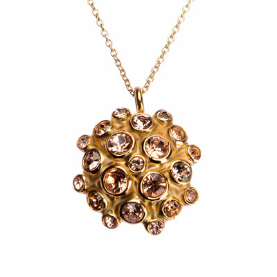 

Full Crystal Round Plate Stainless Steel Pendant Necklace 18