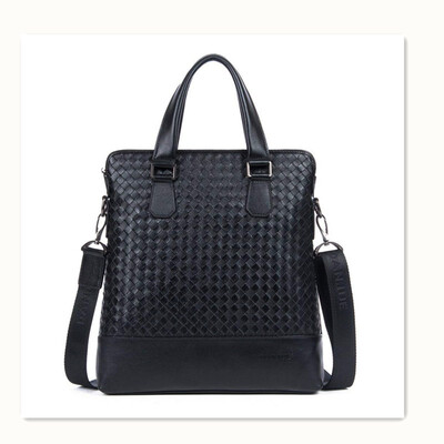 

New mens business casual leather hand-woven bag