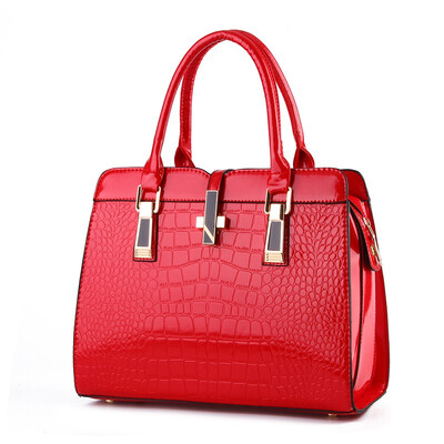 

Womens 2018 new bright patent leather crocodile print fashionable single-shoulder carry womans bag european-style atmospheric wo