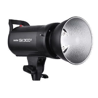 

Godox SK300II Professional Compact 300Ws Studio Flash Strobe Light Built-in Godox 24G Wireless X System GN58 5600K with 150W Mode