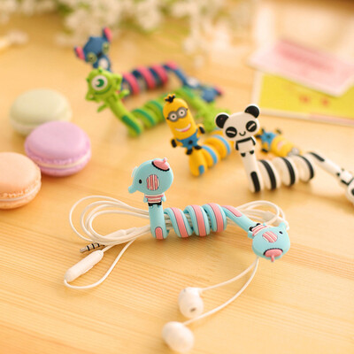 

Jiebi World Winder Classic Curved Threader Headphones Organizer Cute Cartoon