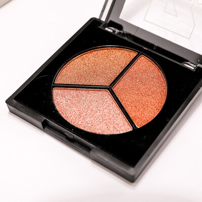 

Merrycolor Eye Shadow MC1006