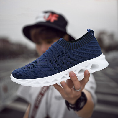 

Hemmyi Ultra Light Large Size Mens Shoes Flyknit Breathable Outdoor Sneakers Male Footwear Slip-On Tenis Masculino Adulto