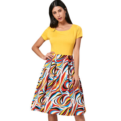 

Print Short Sleeve Knee Length Dress