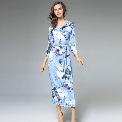 

Retro V-Neck Long Sleeve Printed Long Dress