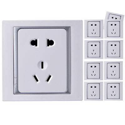 

Simon 5-hole wall socket wall charger white