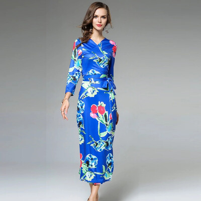 

Retro V-Neck Long Sleeve Printed Long Dress