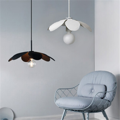 

Baycheer HL486949 Indoor Single Light Bronze LED Pendant 984"1181"1377"1574" Width Down Lighting Pendant with Floral Shade