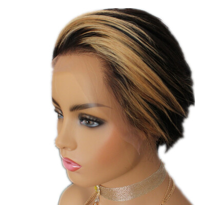 

Short lace wig