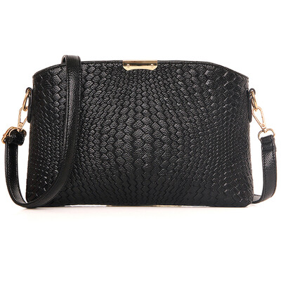 

DEER LOVE Handbags Messenger Bag New Braid Embossed Shoulder Bag LE16201 Red