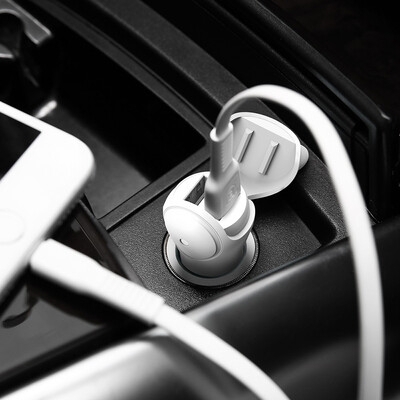 

BSQC - 01 Adorkable Fast Car Charger Double USB Output 5V 3A Fireproof ABS Car Charger