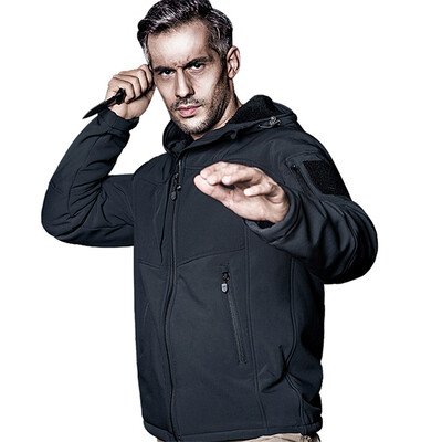 

FREE SOLDIER Outdoor camping hiking tactical soft-shell coat wind whisper warm water-resistant jacket