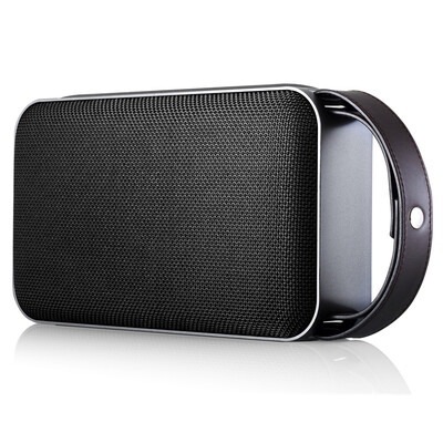 

Long Qin ROYQUEEN M600 Wireless Bluetooth Speaker 2.1 Subwoofer Sound HIFI portable portable outdoor audio computer phone 4.0 speakers elegant gray
