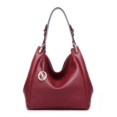 

Audi kangaroo (AP.DISHU) first layer of leather shoulder strap shoulder bag handbag soft leather AP8354-1 red