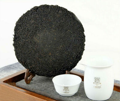 

Некурящий лапсанг Souchong Черный торт чая Китайский чай Wuyi Black 300g