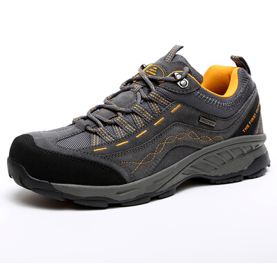 

THE FIRST OUTDOOR hiking shoes outdoor hiking breathable comfort damping shoes 842556 male gray khaki 44 yards