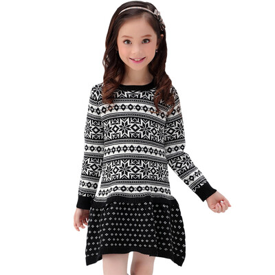 

Xin Song girl black fashion snowflakes long-sleeved sweater dress autumn&winter England design warm hedge knit dress C305A100
