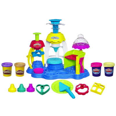 

Hasbro Handcrafted Toy Doll safe non-toxic fun baking workshop A0318
