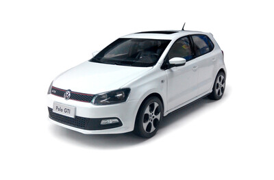

масштаб 1:18 VW Volkswagen Polo GTI 2012 Diecast модель автомобиля белый