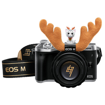 

Canon EOS M Custom Edition "Deer" Shadow Gift Box