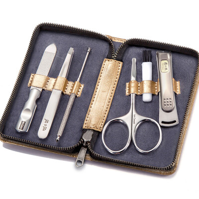 

Jingdong Supermarket] Carpenter Technology (Mr.Green) -6001M Stainless Steel Knife Knife Set Nail Scissors Armor Nail Clippers Men's Nose Hair Cut 5pcs