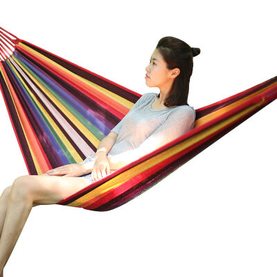 

Tillis outdoor single hammock camping wild can enjoy color striped canvas hammock swing hardened indoor hammock LY-6001 single rainbow stripes