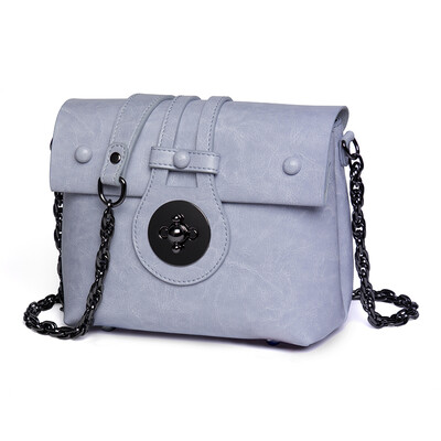 

Viney Leather Messenger Bag Fashion Shoulder Lady Chain Bag Retro Brown