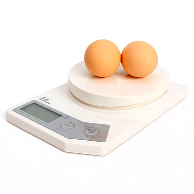 

Jingdong supermarket learn kitchen CHEF MADE baking tools Japanese electronic scales 01 precision long standby kitchen kitchen scale 05g to 2000gWK9153