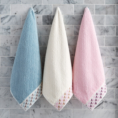 

Clementine Grace towel textile cotton jacquard Houndstooth thickened absorbent towel three loaded rice blue red 55g Article 34 34cm