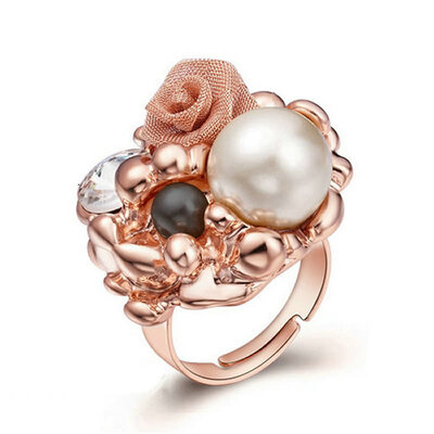 

Yoursfs@ Exquisite Gold Plating Big Pearl With Gold Flower Rings For Women Vintage Design Female Ring Luxurious Jewelry Statement