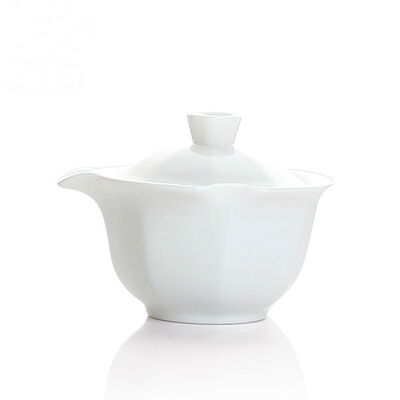 

белый фарфор gaiwan W / т, встроенный фильтр 150ml 5 фл оз