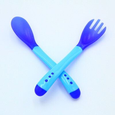 

2 pcs Safety Temperature Sensing Spoon Baby Flatware Feeding Spoon fork
