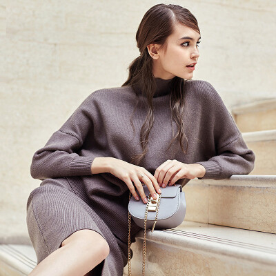 

Blue portrait LESIES spring and autumn package hip knitting sweater autumn suit skirt tide fashion two sets of LST768303 card all the code for 90-125 kg