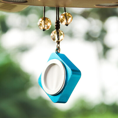 

IROOTS Ai Sisi Car Hanging Perfume Hanging Pendant Art Fragrance Breathable Film Perfume Jiangnan Fragrance Gold