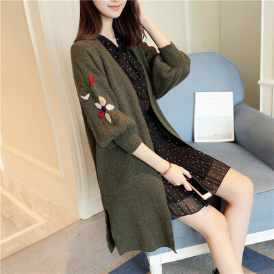 

2017 fashion new autumn/winter women's wear new embroidery style long sleeve sweater multi-color new long sweater sweater