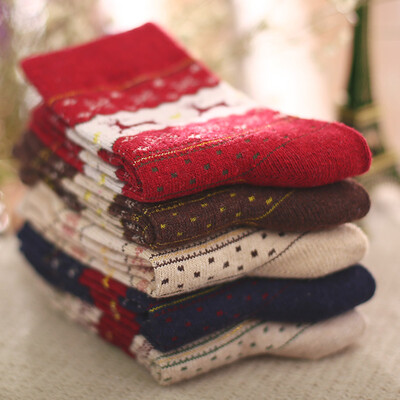 

Nanjiren 5 pairs of socks winter thickening warm socks men&women in the tube wool socks are code
